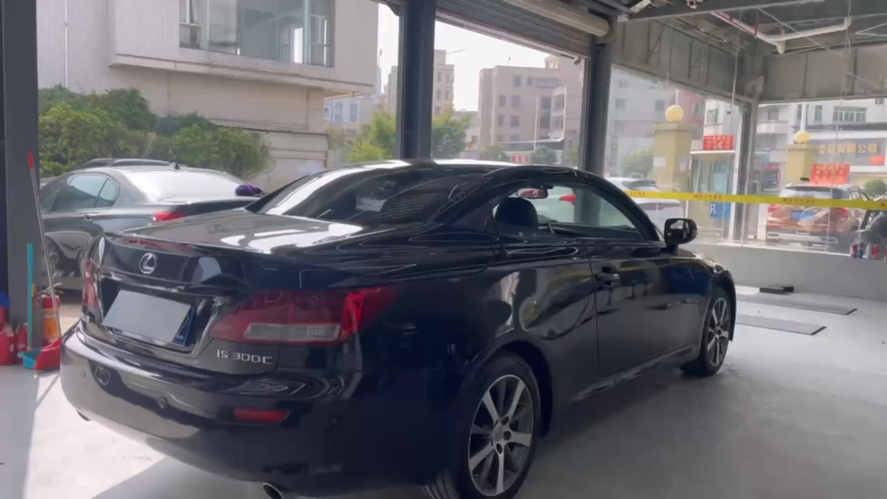 is300c