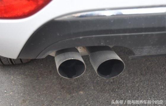 发动机故障灯亮了但能正常行驶